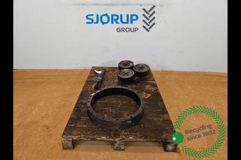 Deutz-Fahr Agrotron 165 RIGHT Rear axle planetary gear Deutz-Fahr Agrotron 165 RIGHT Rear axle planetary gear