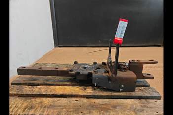 salg af Deutz-Fahr Agrotron 165 Pick Up Hitch