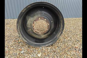salg af Framhjulsfälg Deutz-Fahr Agrotron 6160 VÄNSTER