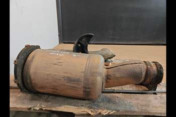 salg af Deutz-Fahr Agrotron 6160  Exhaust system catalyst