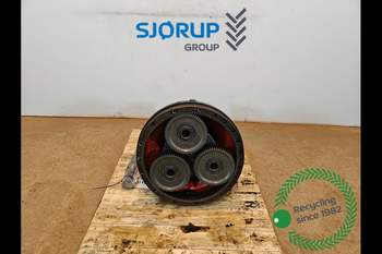 Bakaxlar Deutz-Fahr Agrotron 6160 VÄNSTER