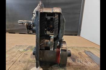 salg af Kraftuttag Deutz-Fahr Agrotron 6160 