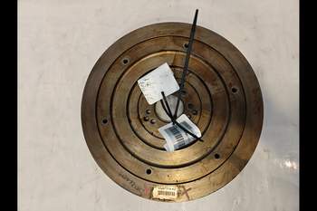 salg af Svänghjul Deutz-Fahr Agrotron 6160 