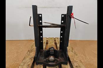 salg af Deutz-Fahr Agrotron 6160  Pick Up Hitch