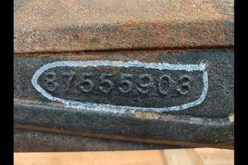 salg af Foraksel rør New Holland T6.160 