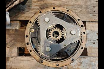 salg af Endandtrieb Vorderachse New Holland T6.160 RECHT