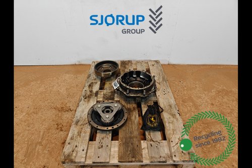 salg af Endandtrieb Vorderachse New Holland T6.160 RECHT