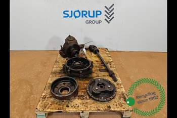 New Holland T6.160 LEFT Front axle final drive New Holland T6.160 LEFT Front axle final drive