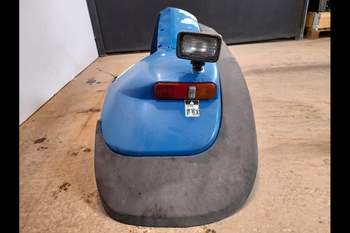 salg af Skärm Bak New Holland 8560 HÖGER