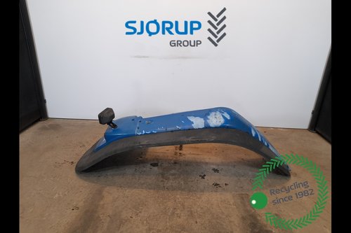 salg af Skärm Bak New Holland 8560 HÖGER