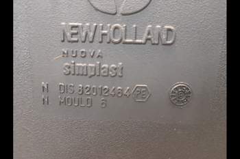 salg af Bränsletank New Holland 8560 