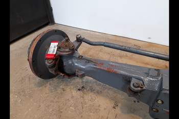 salg af Framaxlar New Holland 8560 