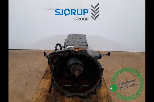 salg af Växellådor New Holland 8560 
