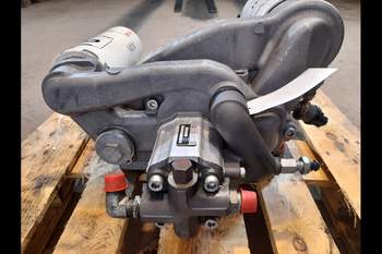 salg af Hydraulik Pumpe New Holland 8560 
