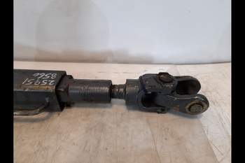 salg af Liftspindel New Holland 8560 VÄNSTER