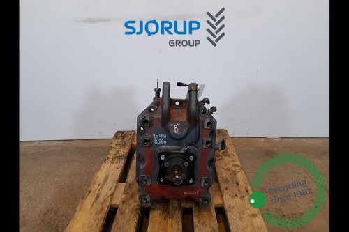 salg af Kraftuttag New Holland 8560 