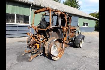 salg af Ford 7840 traktor