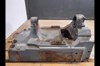salg af Ford 7840  Front axle support