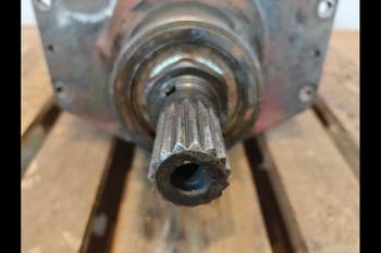 salg af Ford 7840  Front axle differential