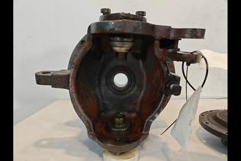salg af Ford 7840 RIGHT Front axle final drive