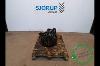 Ford 7840 LEFT Rear Half Axle