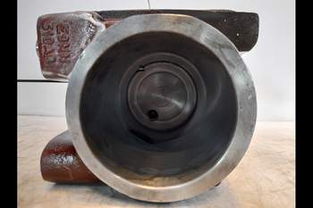 salg af Ford 7840  Lift Cylinder