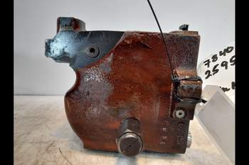 salg af Ford 7840  Lift Cylinder