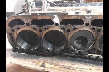 salg af Ford 7840  Shortblock