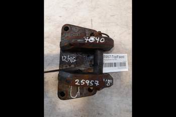 salg af Ford 7840  Top Link Bracket