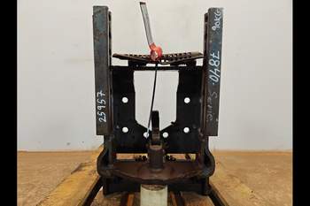 salg af Træk Ford 7840