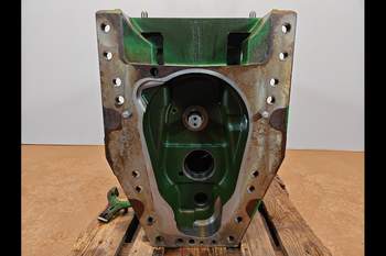 salg af Bundkar John Deere 8320R