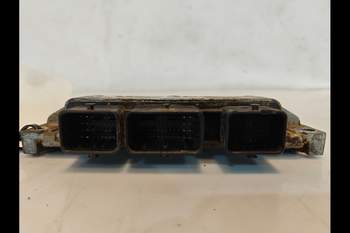 salg af ECU John Deere 8320R