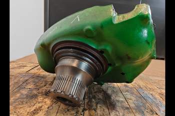 salg af Kardanhus John Deere 8320R Venstre