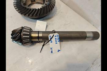 salg af Krone/Spids John Deere 8320R