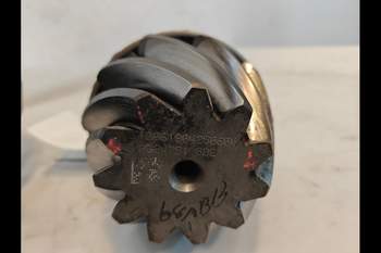 salg af Krone/Spids John Deere 8320R