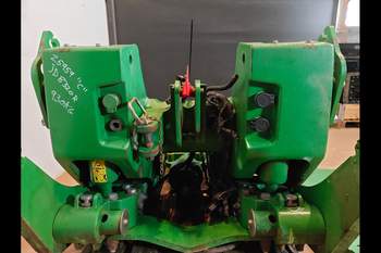 salg af Frontlift John Deere 8320R m/PTO