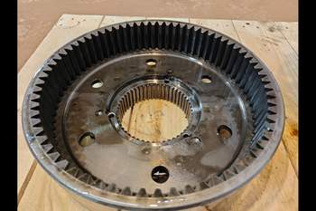 salg af Slutdrev John Deere 8320R Højre