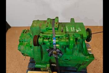 salg af Gearkasse John Deere 8320R