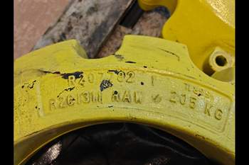 salg af Hjulvægt John Deere 8320R