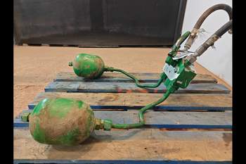 salg af Hydraulikventil John Deere 8320R