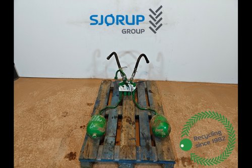 salg af Hydraulikventil John Deere 8320R