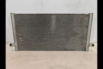 salg af Kondensor John Deere 8320R