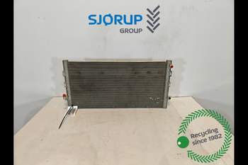 Kondensor John Deere 8320R Kondensor John Deere 8320R