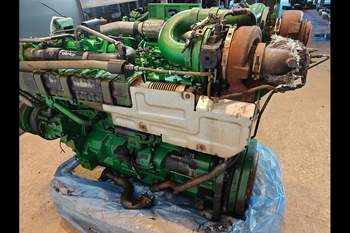 salg af Motor John Deere 8320R