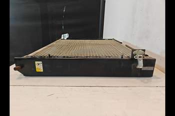 salg af Oliekøler John Deere 8320R