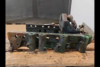 salg af Træk John Deere 8320R