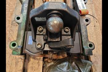 salg af Træk John Deere 8320R