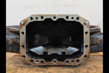 salg af Vorderachsgehäuse  T7.270 