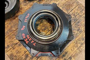 salg af  T7.270 RIGHT Front axle final drive