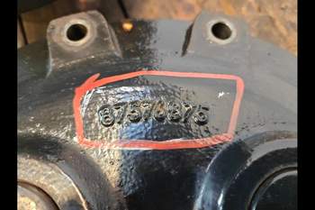 salg af  T7.270 RIGHT Front axle final drive